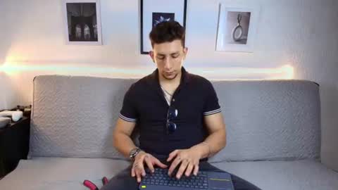 EMILIOCUM online show from July 15, 5:02 am