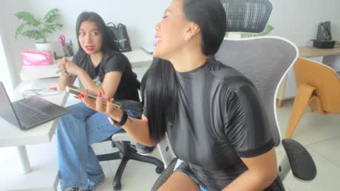 Emilly  online show from March 13, 3:37 pm