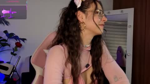 Emily online show from March 18, 6:08 am