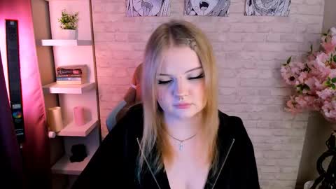 emily_coyness online show from March 6, 4:28 pm