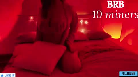 EMILY online show from June 10, 9:52 am