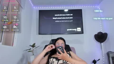 emily_palmeer online show from February 28, 11:58 am