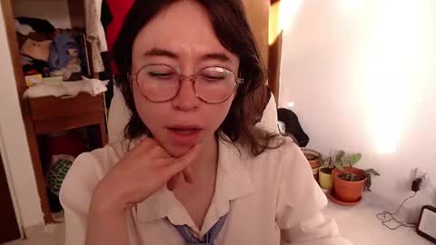 emily_pearl_ online show from September 19, 9:40 pm