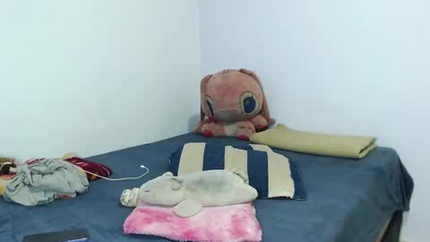 Emily  IGEmmily Baussa online show from December 21, 9:54 pm