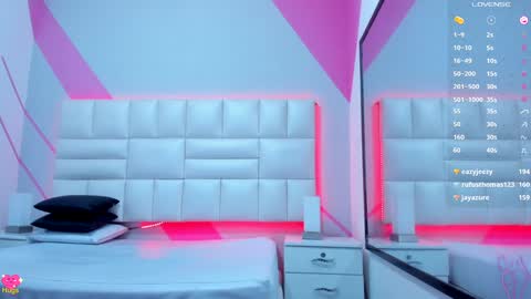  EMILY  online show from December 14, 10:45 am