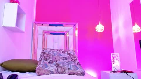 Emily online show from January 10, 9:20 pm