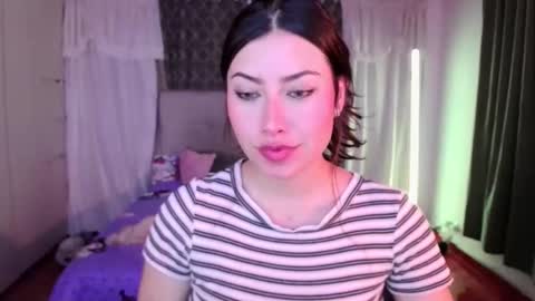 Emily  Swan online show from March 15, 1:32 am