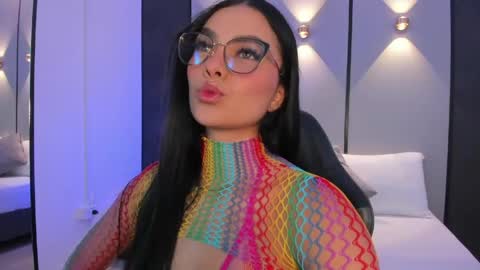 emily_tolson online show from May 4, 7:42 pm