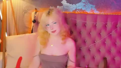 Baby Emelli online show from June 27, 9:48 am