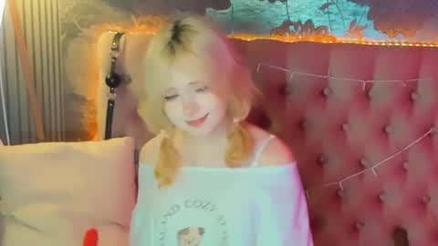 Baby Emelli online show from June 29, 10:26 am