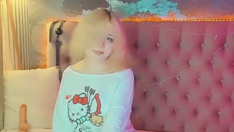 Baby Emelli online show from July 16, 7:00 am