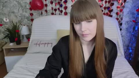 Emily online show from February 16, 1:42 pm