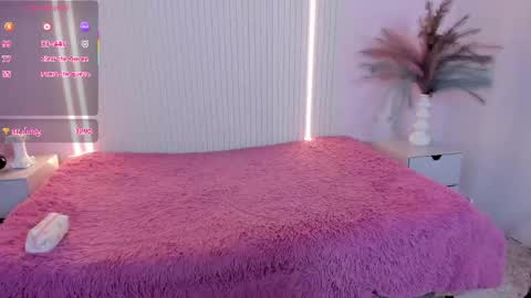 EMILY online show from April 21, 2:51 am