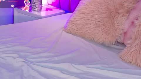 Emily Flame online show from June 3, 8:36 pm