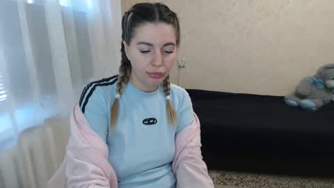 emilyfork online show from April 20, 6:27 am