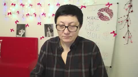 Emily online show from February 26, 10:46 pm