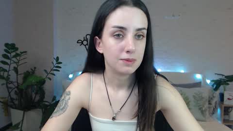 Emyli online show from March 10, 9:51 pm