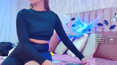 My IG - EmilyParker   online show from November 2, 7:03 pm