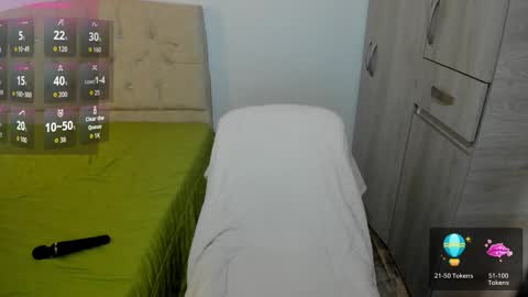 Emily online show from November 27, 11:40 am