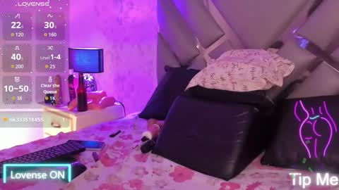         online show from September 16, 8:17 am