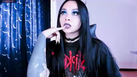  Emily Support me to have 100 likes plx online show from August 6, 6:50 pm