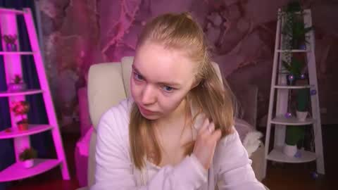  MY NAME IS Emily WELCOME EVERYONE I WILL BE HAPPY TO GIVE YOU WHAT YOU HAVE DREAMED OF FOR SO LONG online show from March 4, 7:05 am