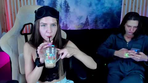 Snapshot of emilywiled chatting on September 29, 6:01 am Emily online show from September 29, 6:01 am