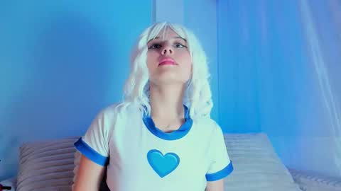    online show from October 14, 11:52 pm