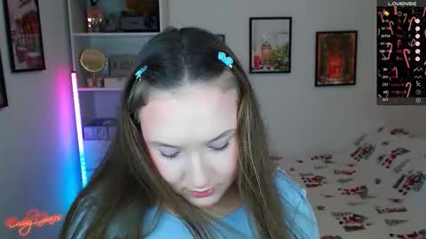 Emily online show from December 19, 8:48 pm