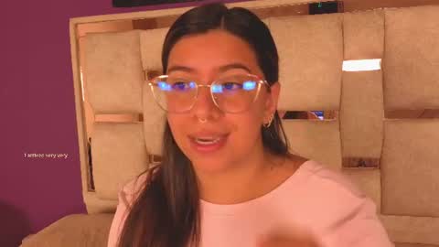 emilyy_cooperr online show from July 17, 12:18 pm
