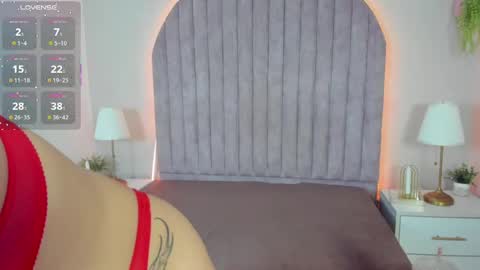 emilyygrey online show from April 21, 11:50 am