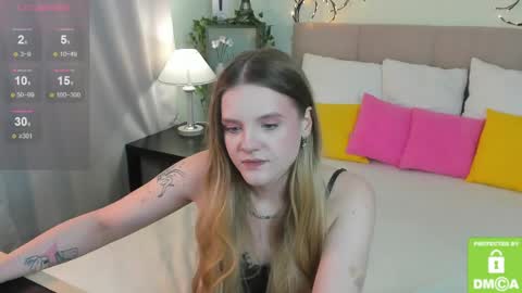 emma__peach online show from May 23, 9:27 am