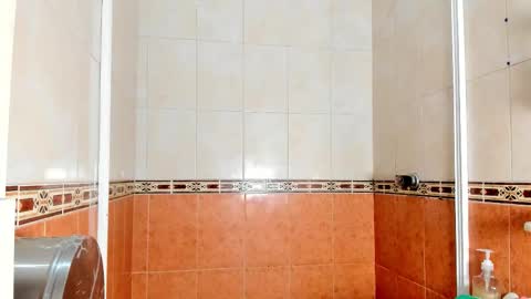 Alice online show from March 6, 12:04 pm