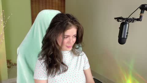 Snapshot of emma_blanco chatting on January 27, 2:57 pm Emma online show from January 27, 2:57 pm