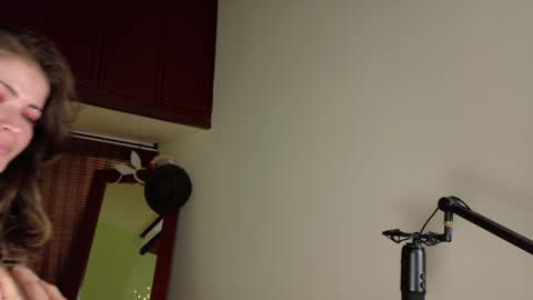 Snapshot of emma_blanco chatting on January 24, 5:11 pm Emma online show from January 24, 5:11 pm