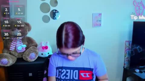 emma_boo_ online show from February 18, 4:18 pm