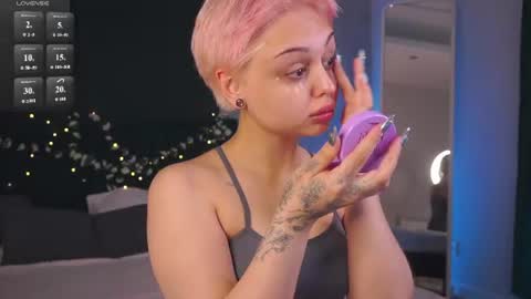 Emma online show from July 12, 1:53 am