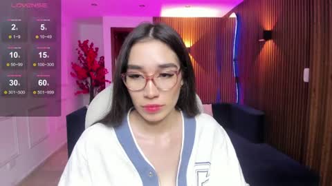 emma_caarter online show from June 30, 4:12 am