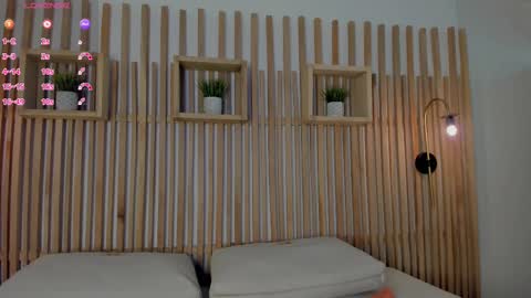 Snapshot of emma_cleir chatting on September 22, 5:50 pm emma cleir online show from September 22, 5:50 pm