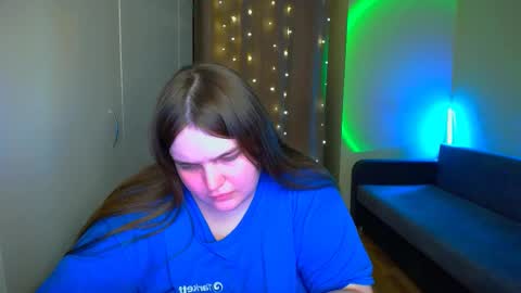 Eva online show from November 22, 1:42 pm