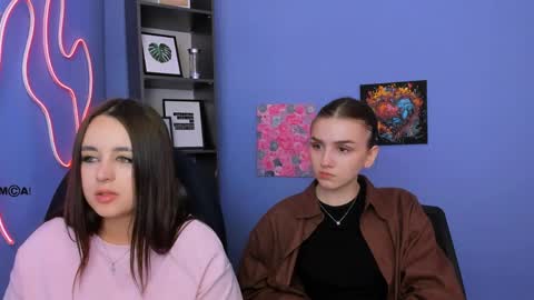 Emma online show from April 14, 11:02 am