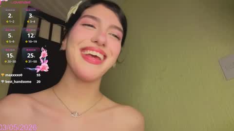 Emma 3 online show from May 5, 4:08 am