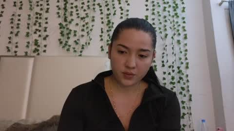 emma_johnson_ online show from February 6, 5:11 am