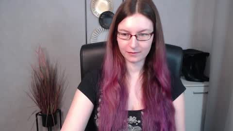 emma online show from March 4, 6:58 am