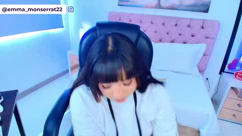 Emma Monserratt online show from March 20, 8:14 pm