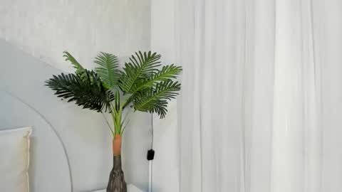 Emma Morgann online show from February 10, 11:13 am