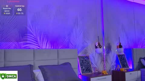 Emma online show from November 20, 8:24 am