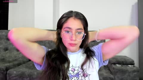 Snapshot of emma_sandovaal chatting on January 31, 2:15 am Emma online show from January 31, 2:15 am