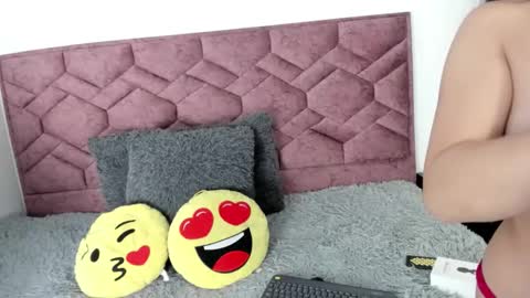 Emma Timlin  online show from September 18, 12:20 pm