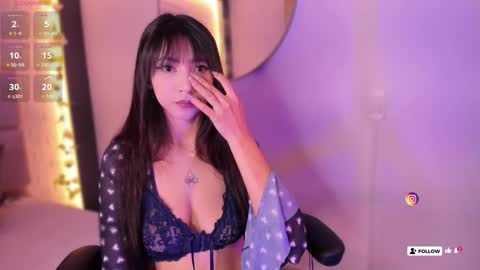 emma_woods__ online show from December 2, 12:24 pm